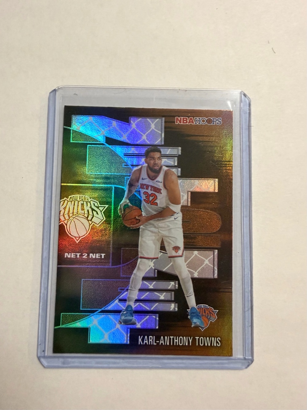 Topps NBA Hoops Karl-Anthony Towns Holographic Silver/Blue Card